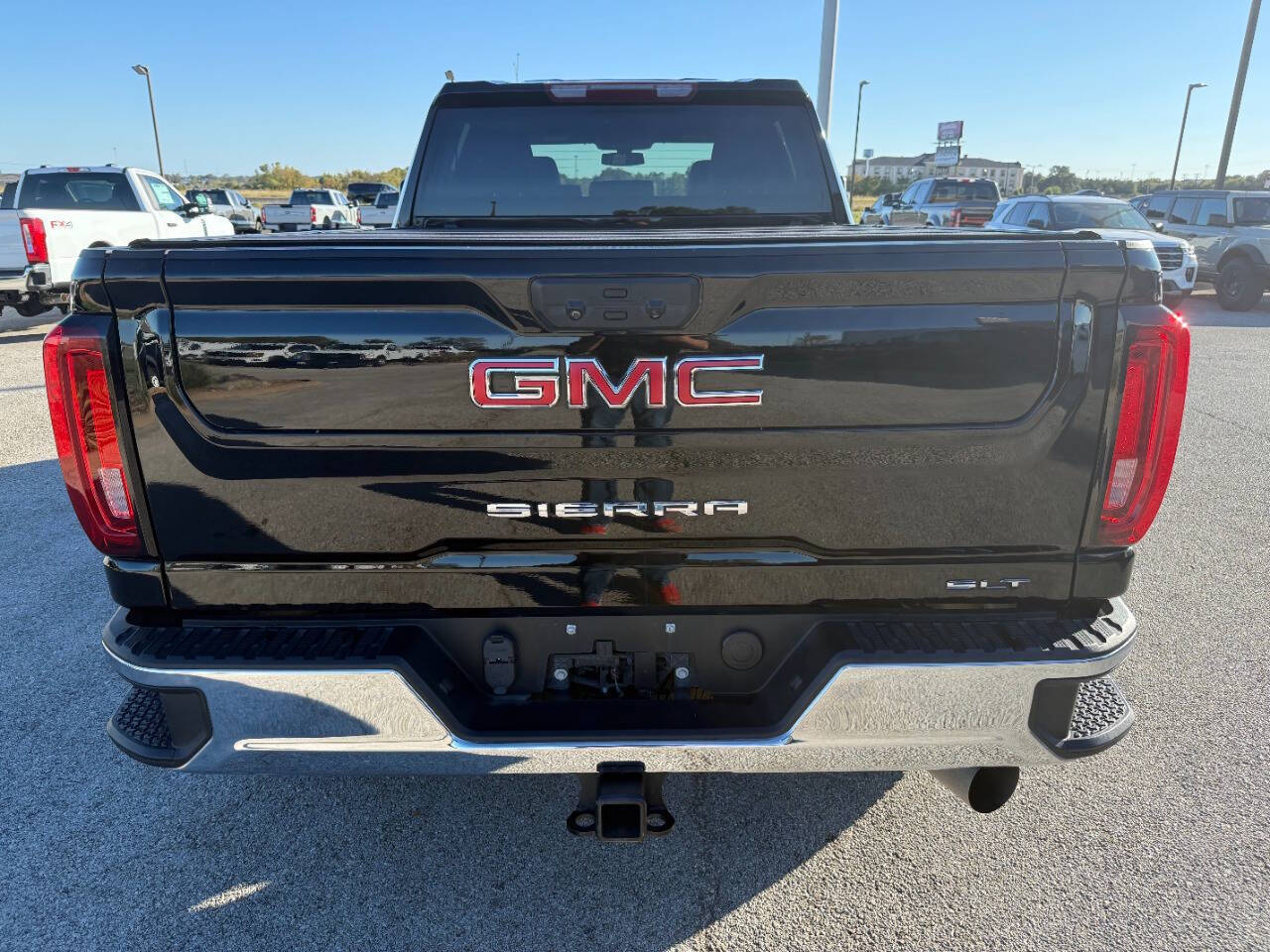 2023 Gmc Sierra HD SLT photo 4