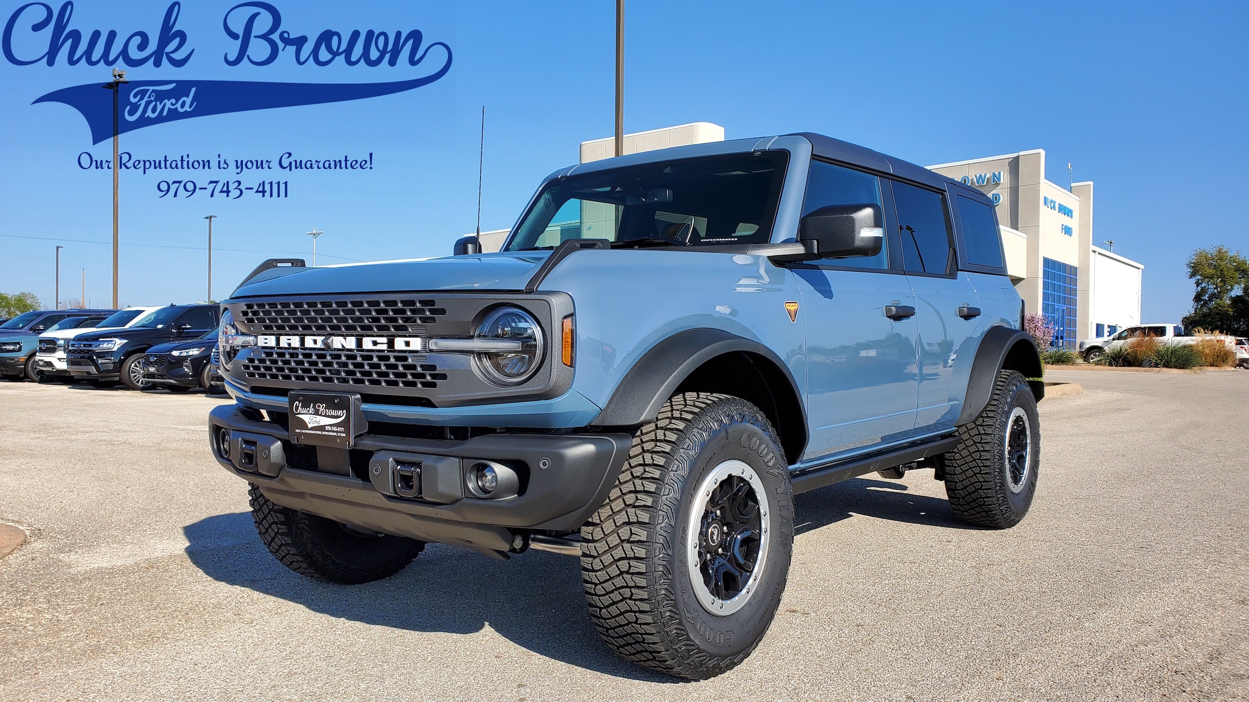 2023 Ford Bronco SUV 