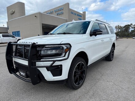 2022 Ford Expedition MAX Limited 4x4 4dr SUV SUV