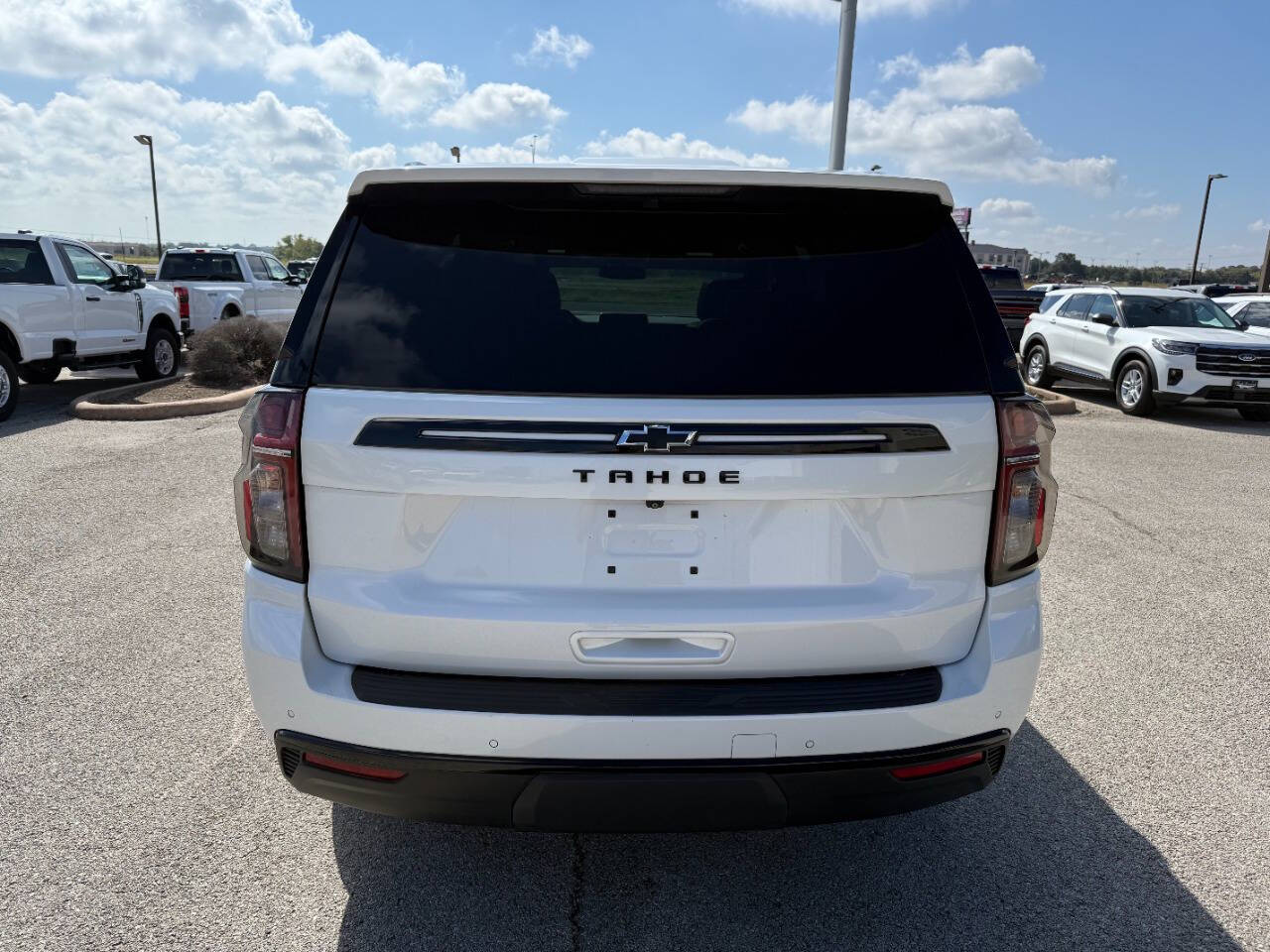 2023 Chevrolet Tahoe Z71 photo 3