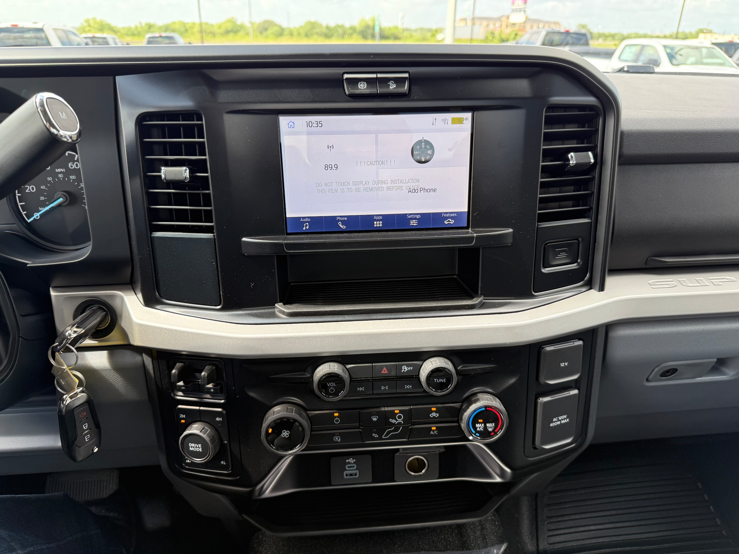 2025 Ford F-250 Super Duty XLT - Photo 14