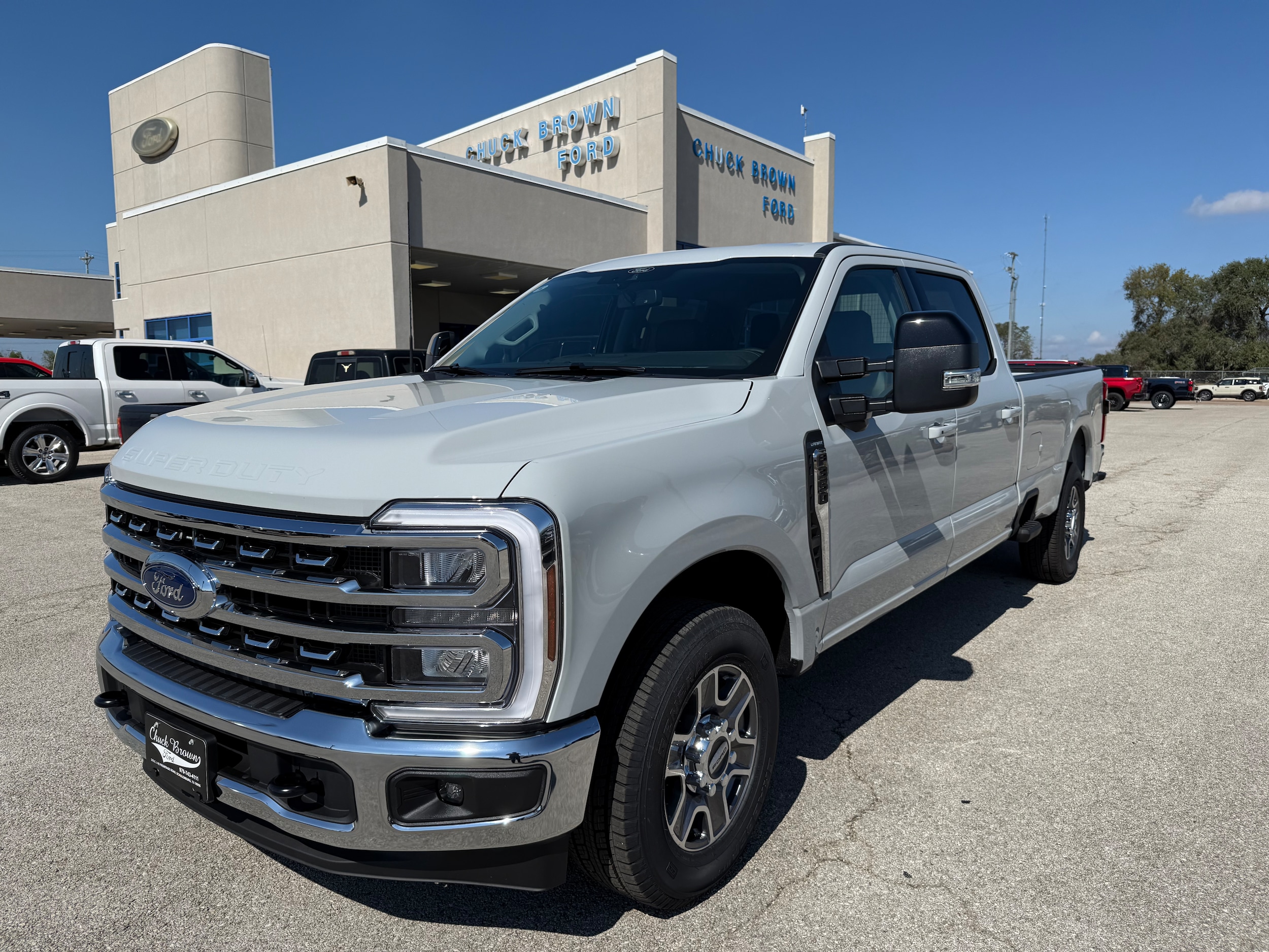 2026 Ford F-350 Super Duty Lariat's photo