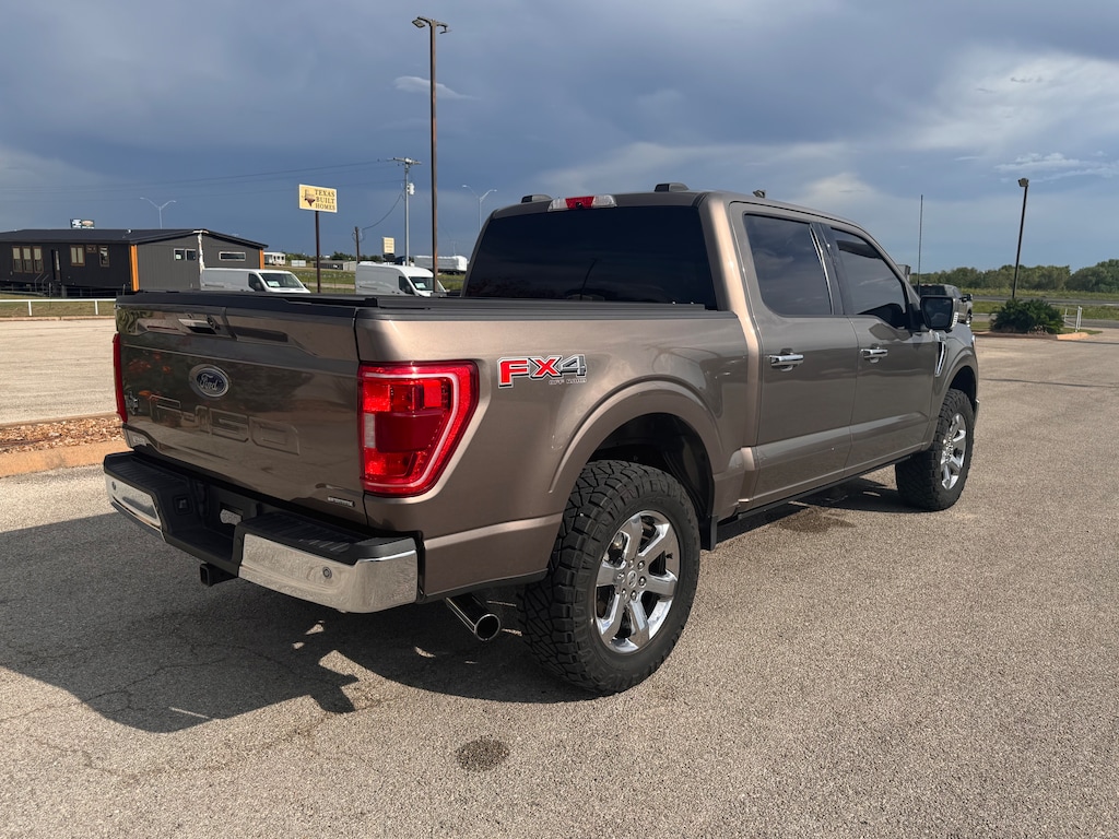 Used 2021 Ford F-150 XLT Truck SuperCrew Cab