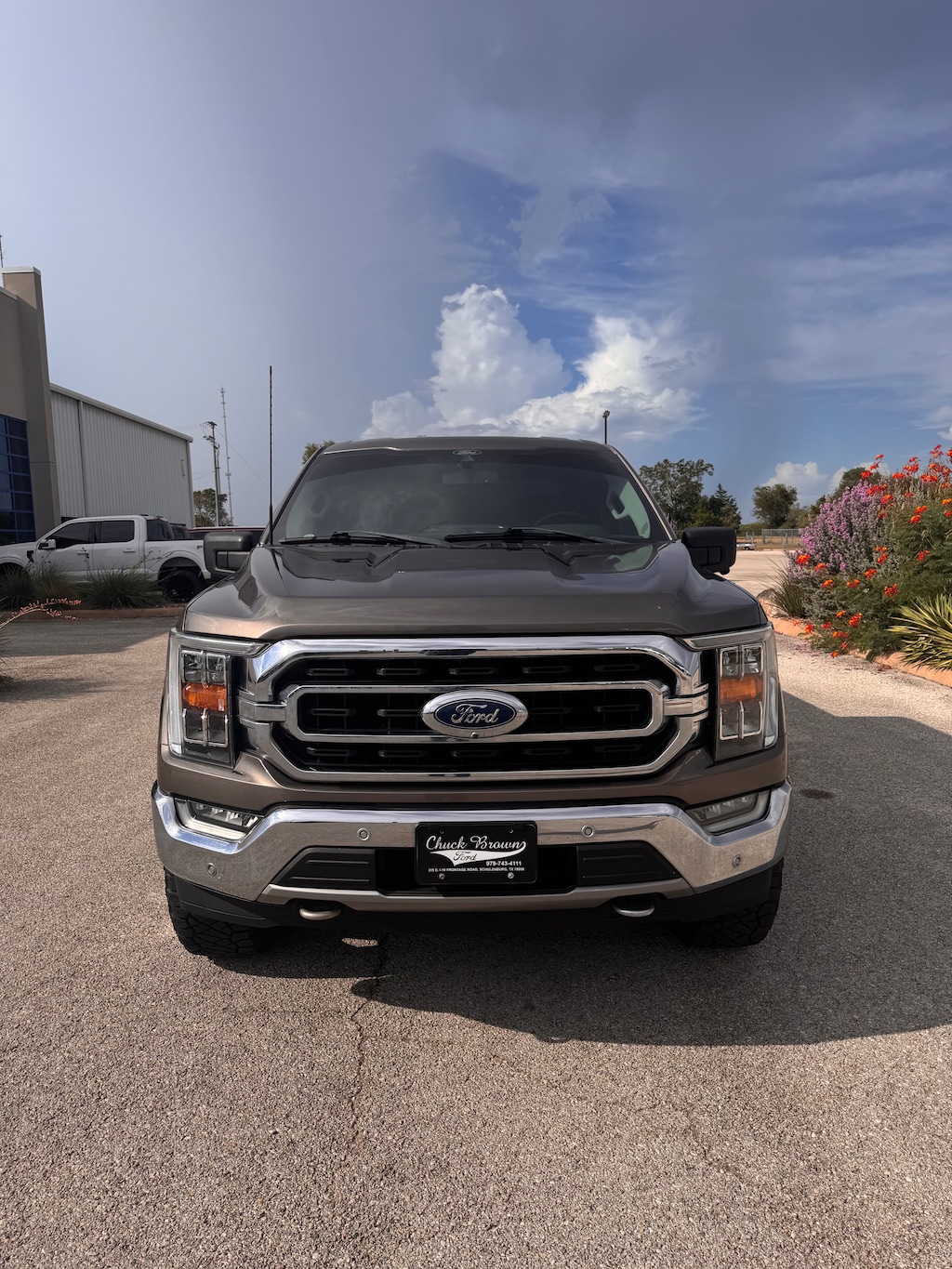 Used 2021 Ford F-150 XLT Truck SuperCrew Cab