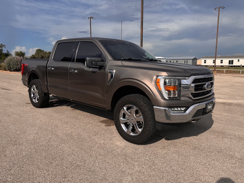 Used 2021 Ford F-150 XLT Truck SuperCrew Cab