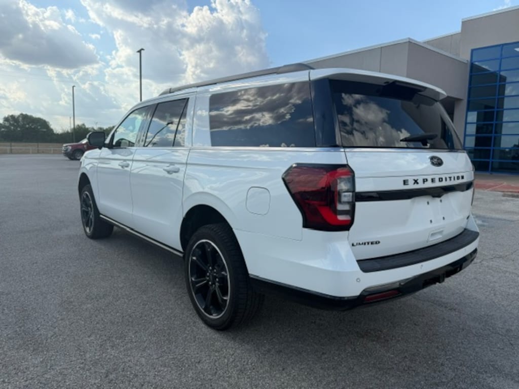 Used 2022 Ford Expedition Max Limited SUV