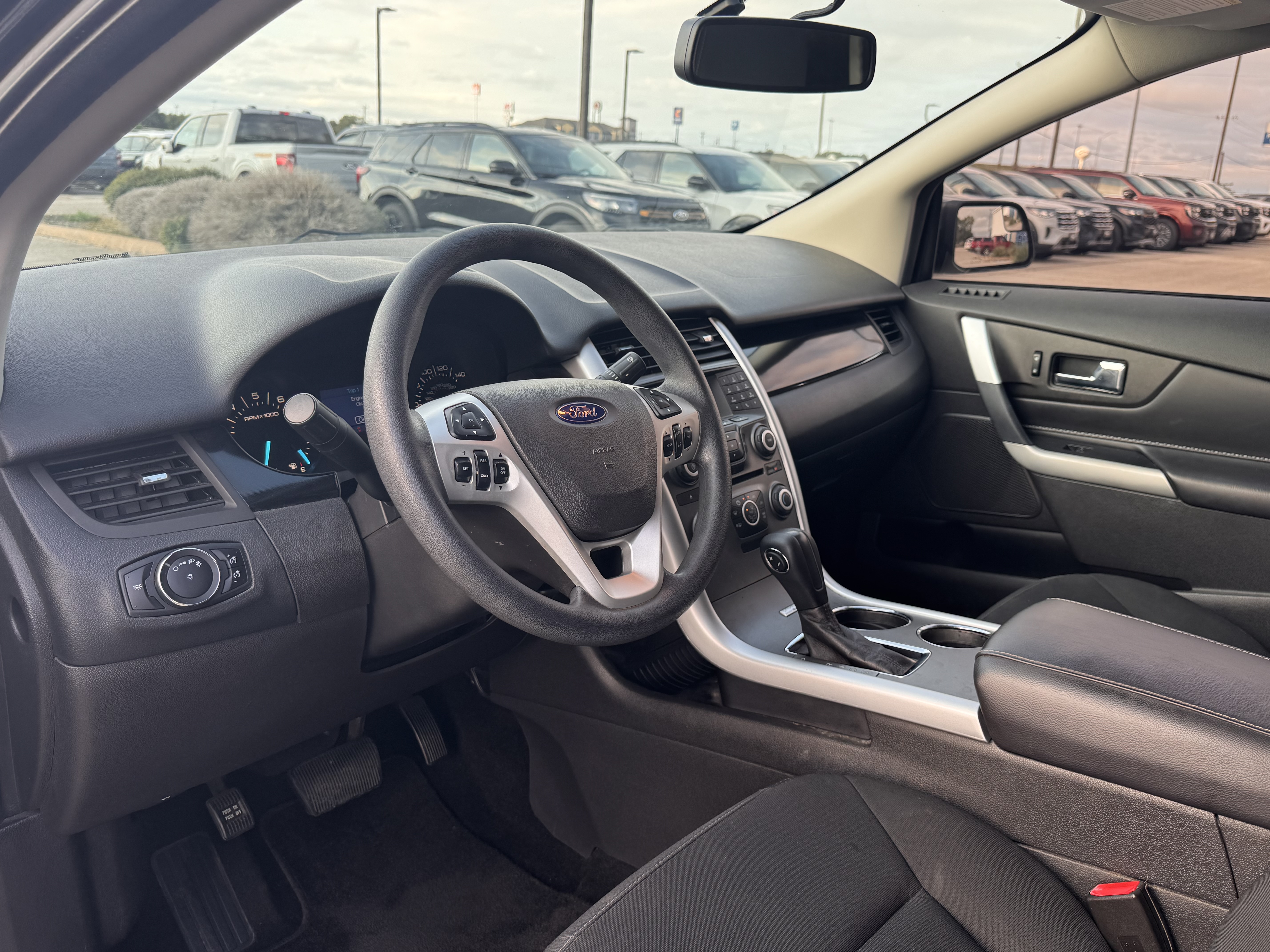 Used 2013 Ford Edge SE SUV