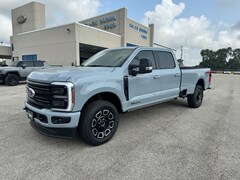 2026 Ford Super Duty F-350&reg; Platinum&reg; TRUCK