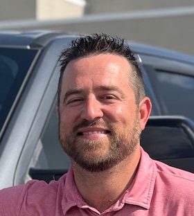 Staff member Travis Vanicek from ID_2c600e377aae