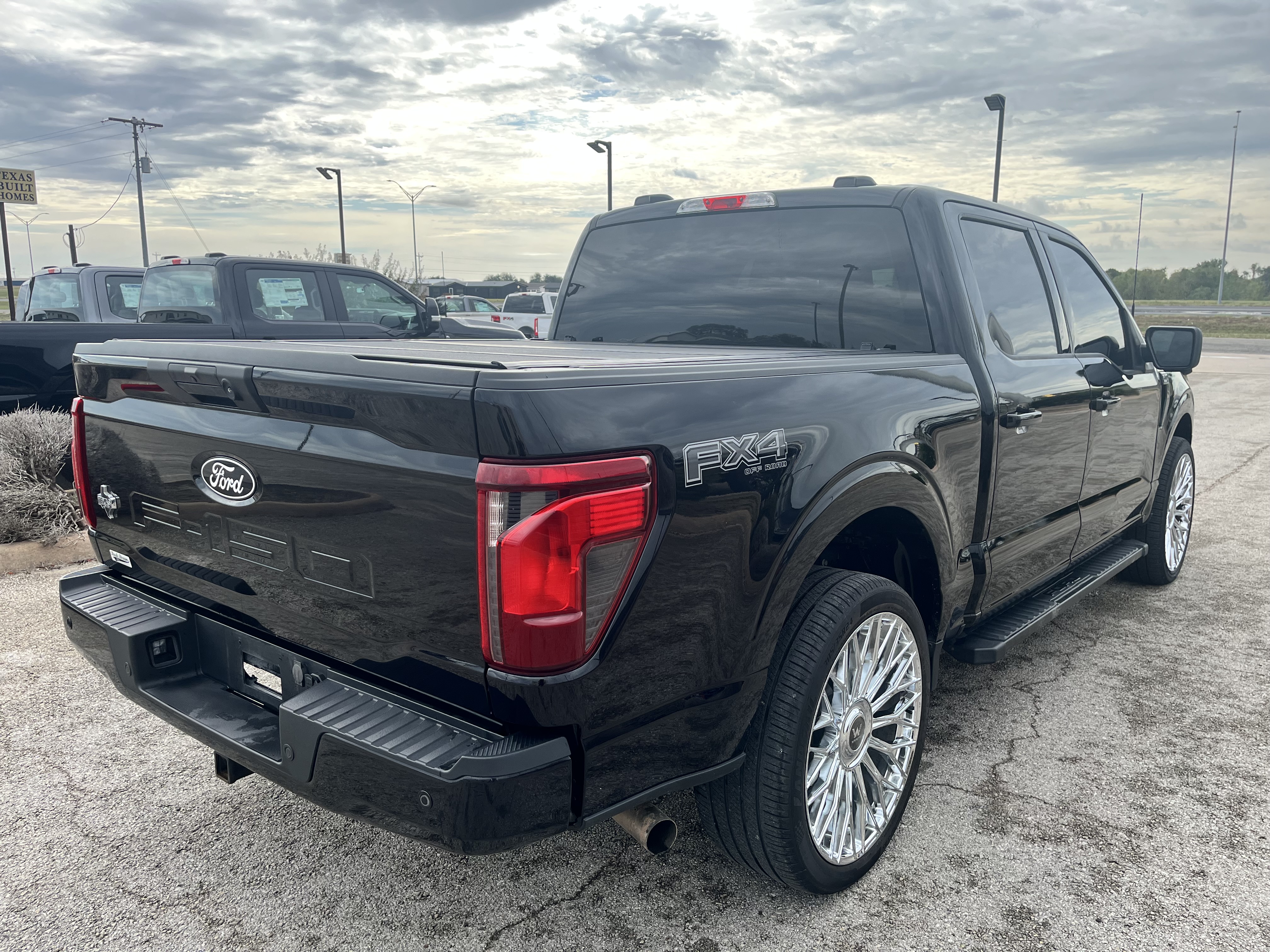 Used 2024 Ford F-150 XLT Truck SuperCrew Cab