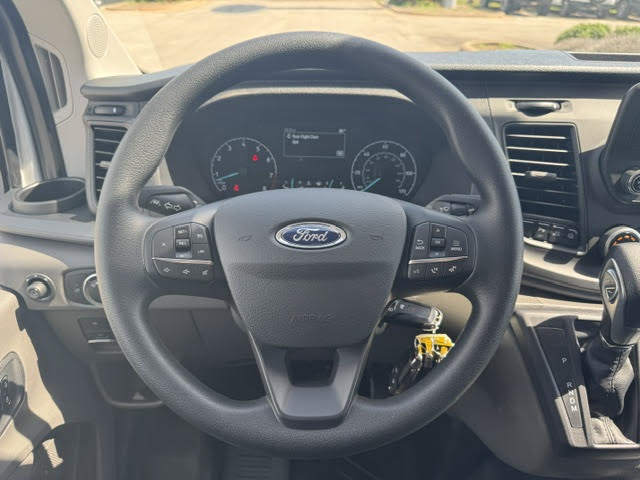 2025 Ford Transit Van Base - Photo 10