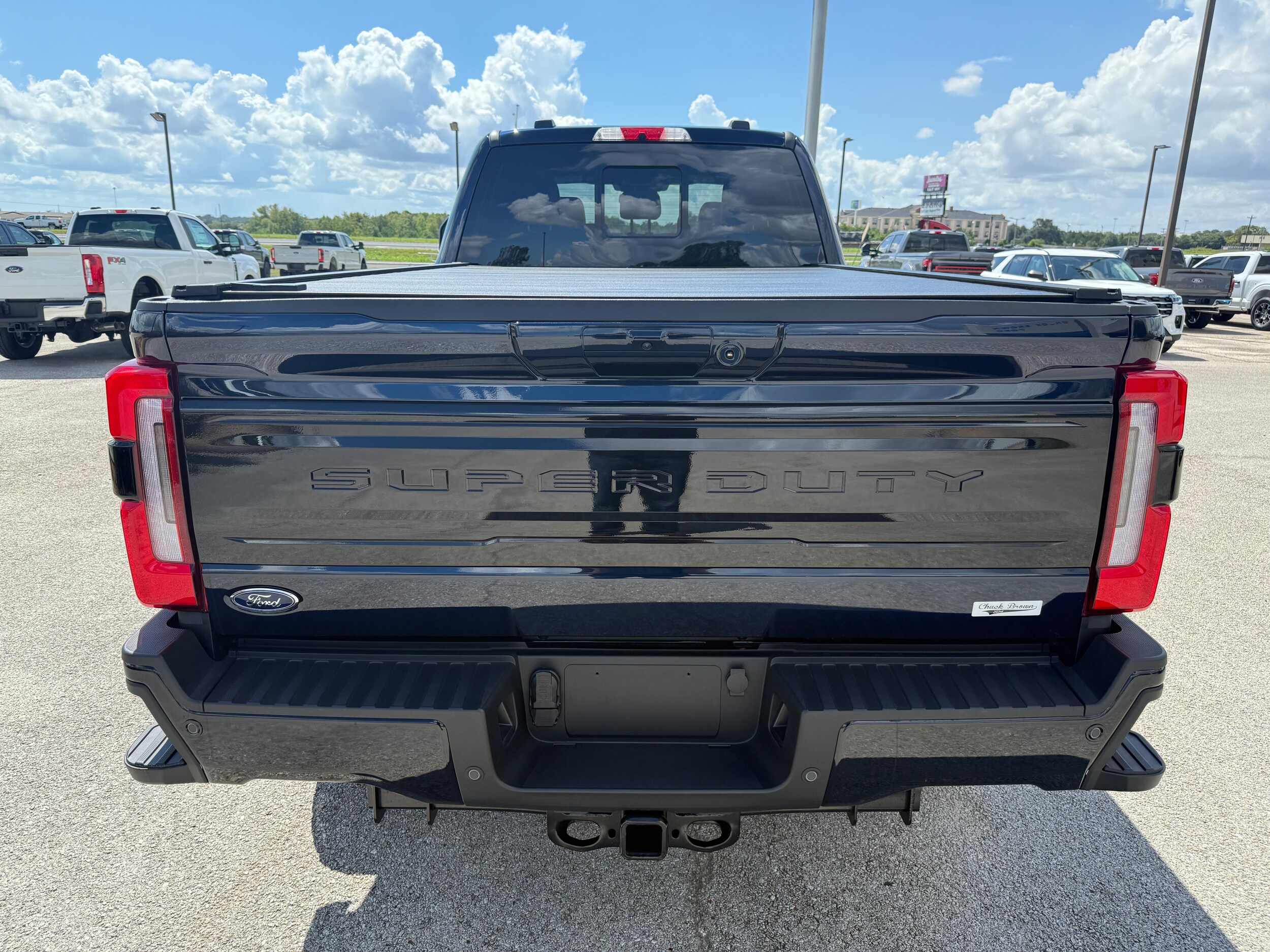 2025 Ford F-350 Platinum photo 4