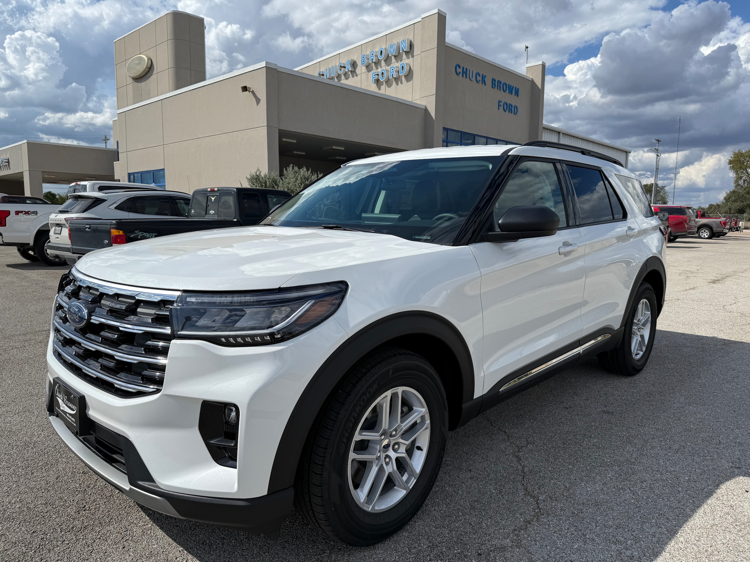 2025 Ford Explorer SUV 