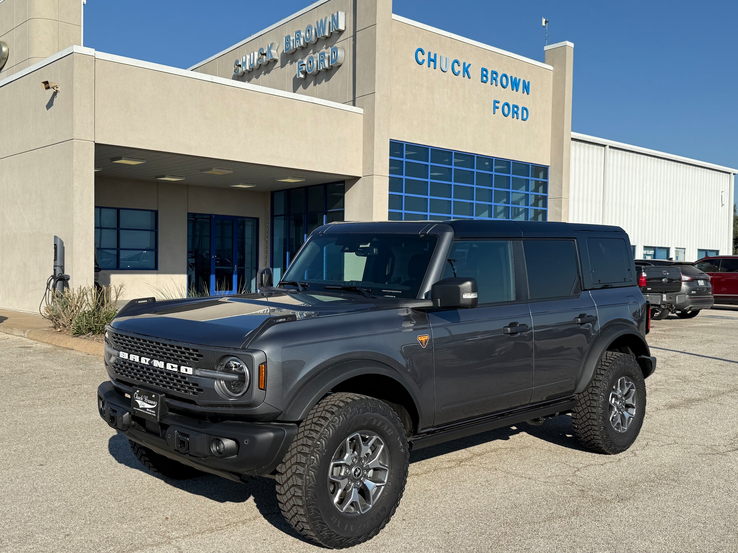 2025 Ford Bronco SUV 