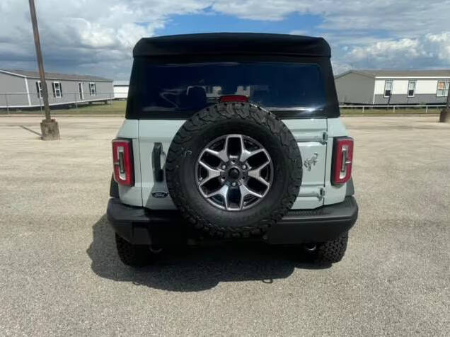 2024 Ford Bronco Badlands photo 4