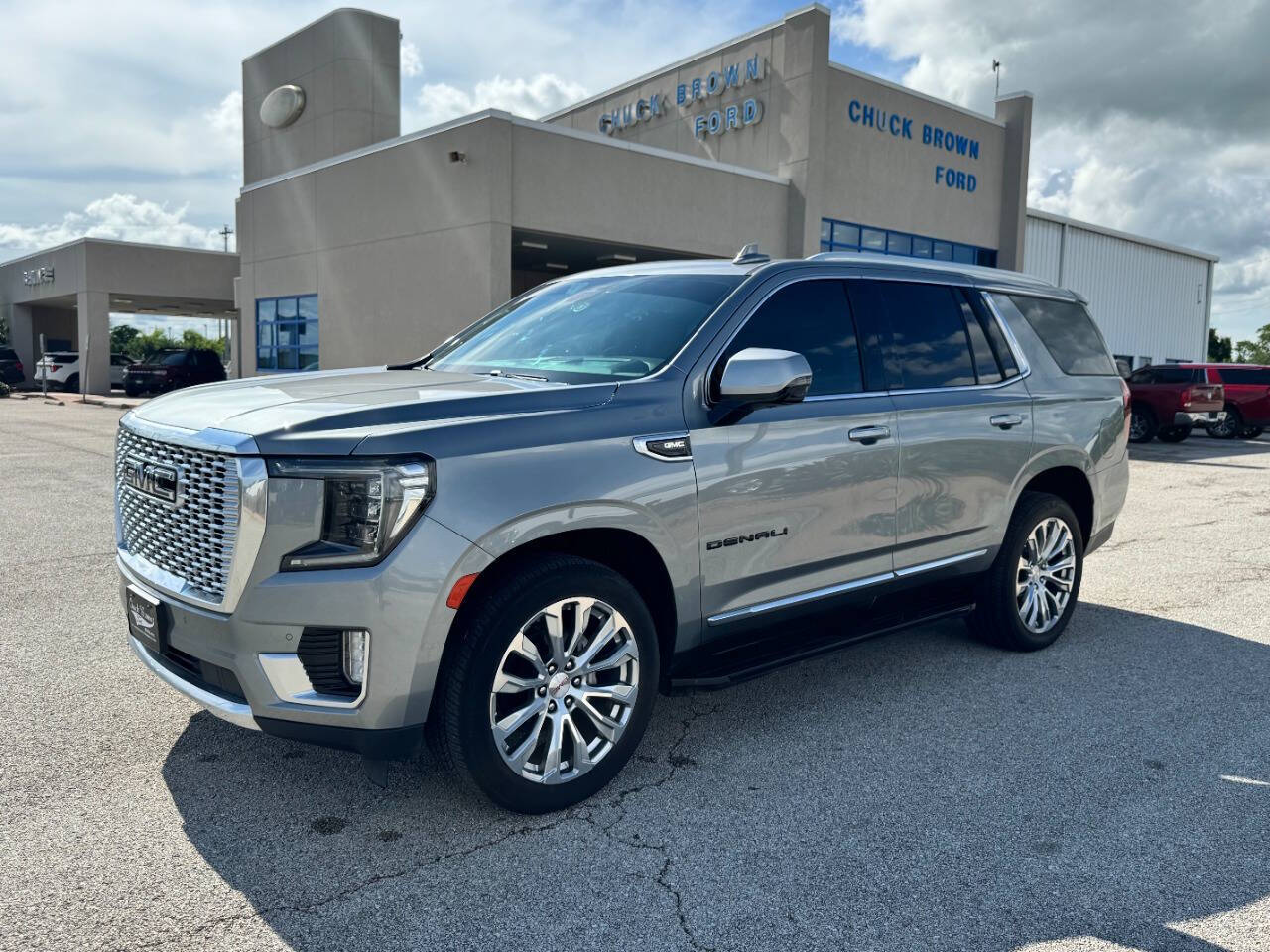 2023 GMC Yukon 2WD Denali's photo