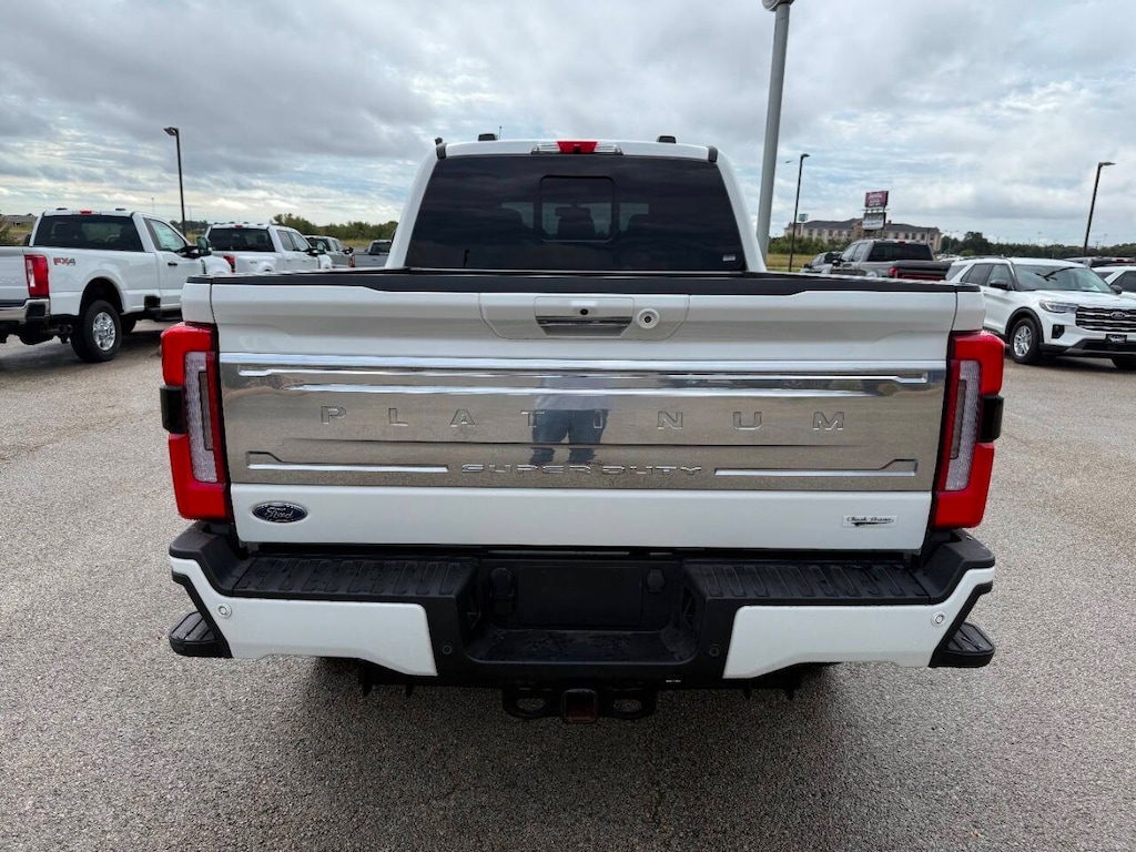 Used 2024 Ford F-250 Platinum Crew Cab Short Bed Truck
