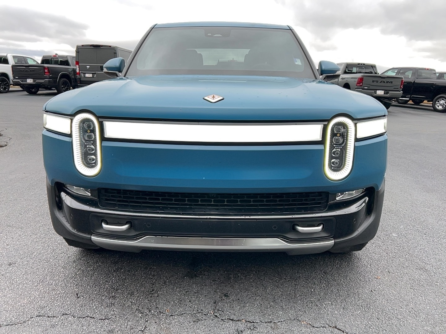 Used 2024 Rivian R1T Adventure with VIN 7FCTGBAA6RN033042 for sale in Cartersville, GA