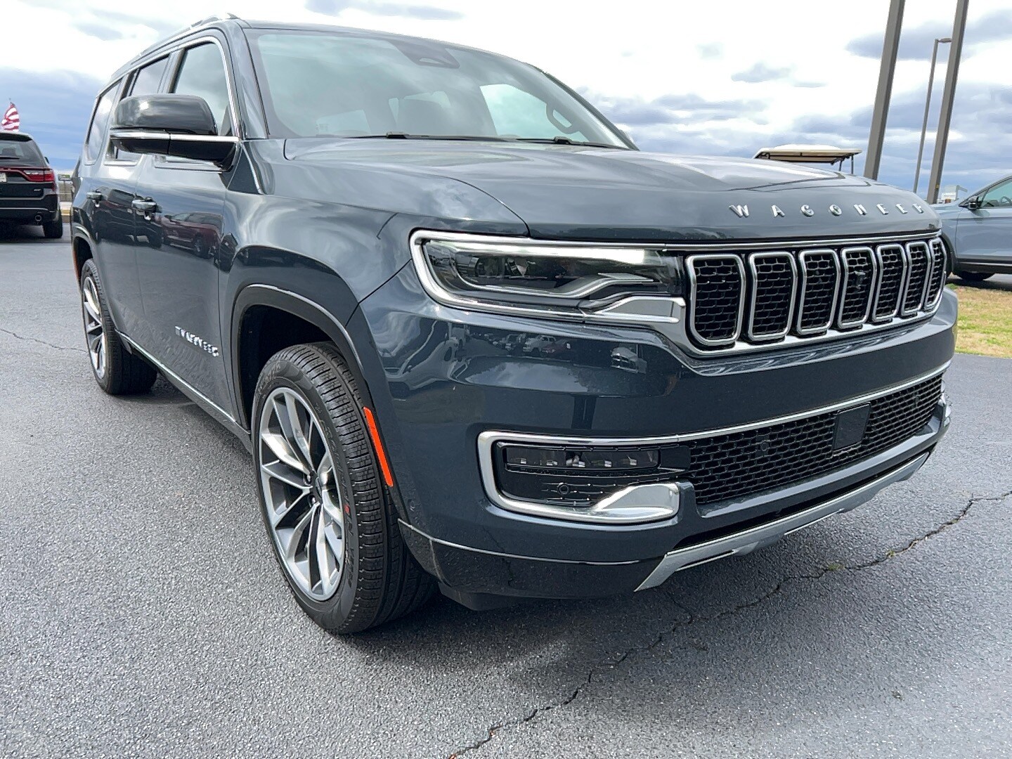 2025 Jeep Wagoneer Series III photo 3