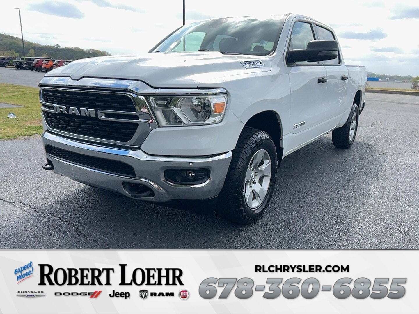 2023 RAM 1500 Big Horn/Lone Star 4x4 Crew Cab 5'7's photo