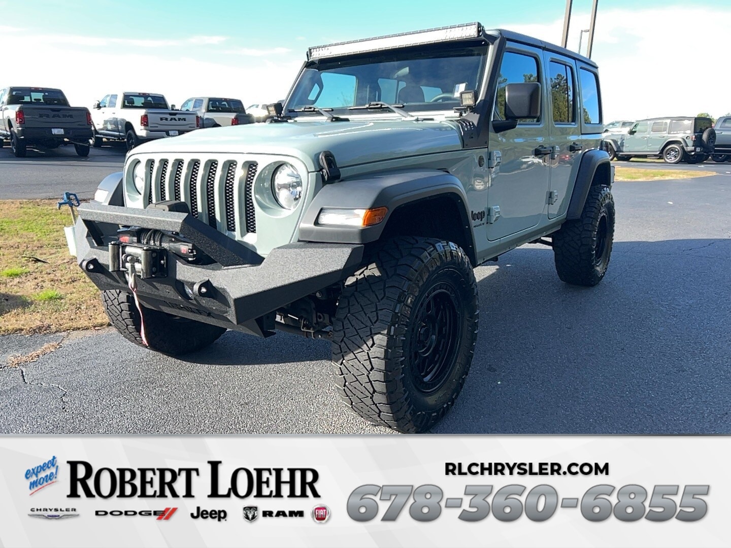 2023 Jeep Wrangler Sport S's photo