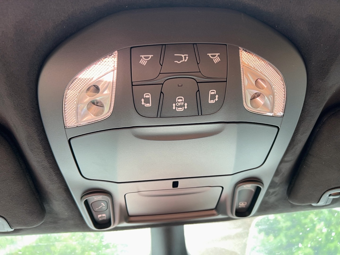 2026 Chrysler Pacifica Pinnacle - Photo 23