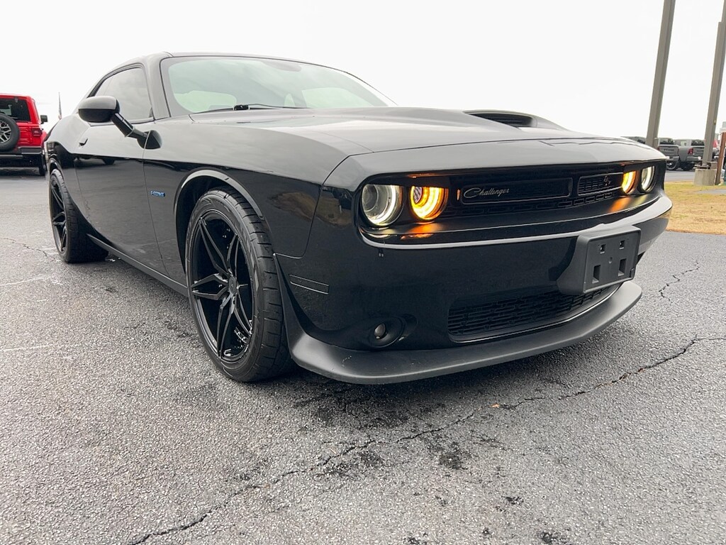 Used 2021 Dodge Challenger R/T Coupe
