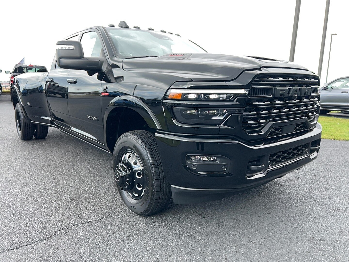 2025 Ram 3500 Limited photo 3