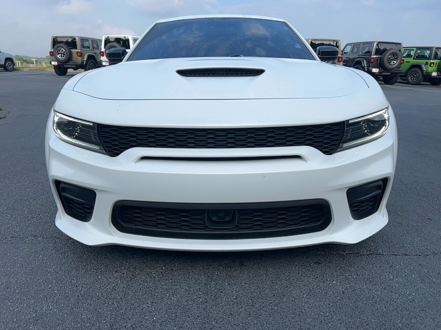 2023 Dodge Charger R/T Scat Pack Widebody photo 2