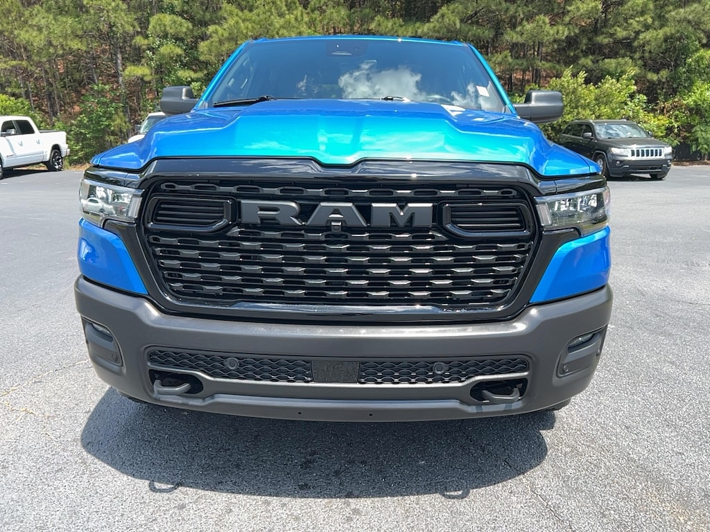 New 2026 Ram 1500 WARLOCK CREW CAB 4X4 5'7 BOX Pickup