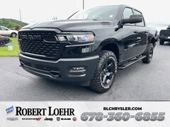 2026 Ram 1500 WARLOCK CREW CAB 4X4 5'7 BOX Pickup