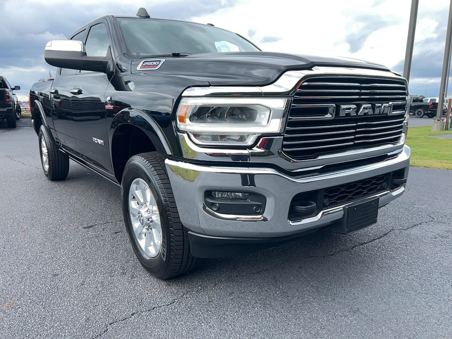 2020 Ram 2500 Laramie photo 3