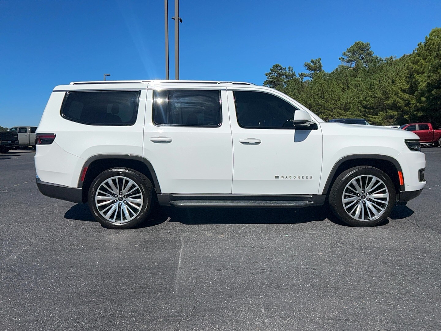 2022 Jeep Wagoneer Series II photo 2