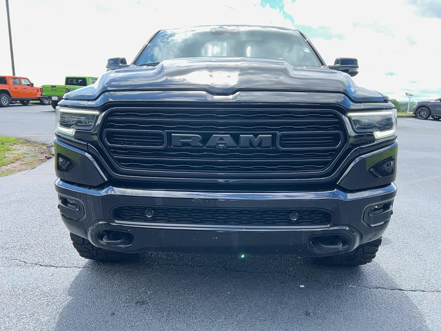 Used 2024 RAM Ram 1500 Pickup Limited with VIN 1C6SRFHT1RN130327 for sale in Cartersville, GA
