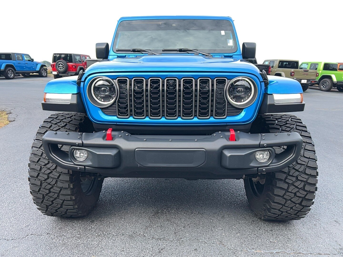 2025 Jeep Gladiator Rubicon photo 2
