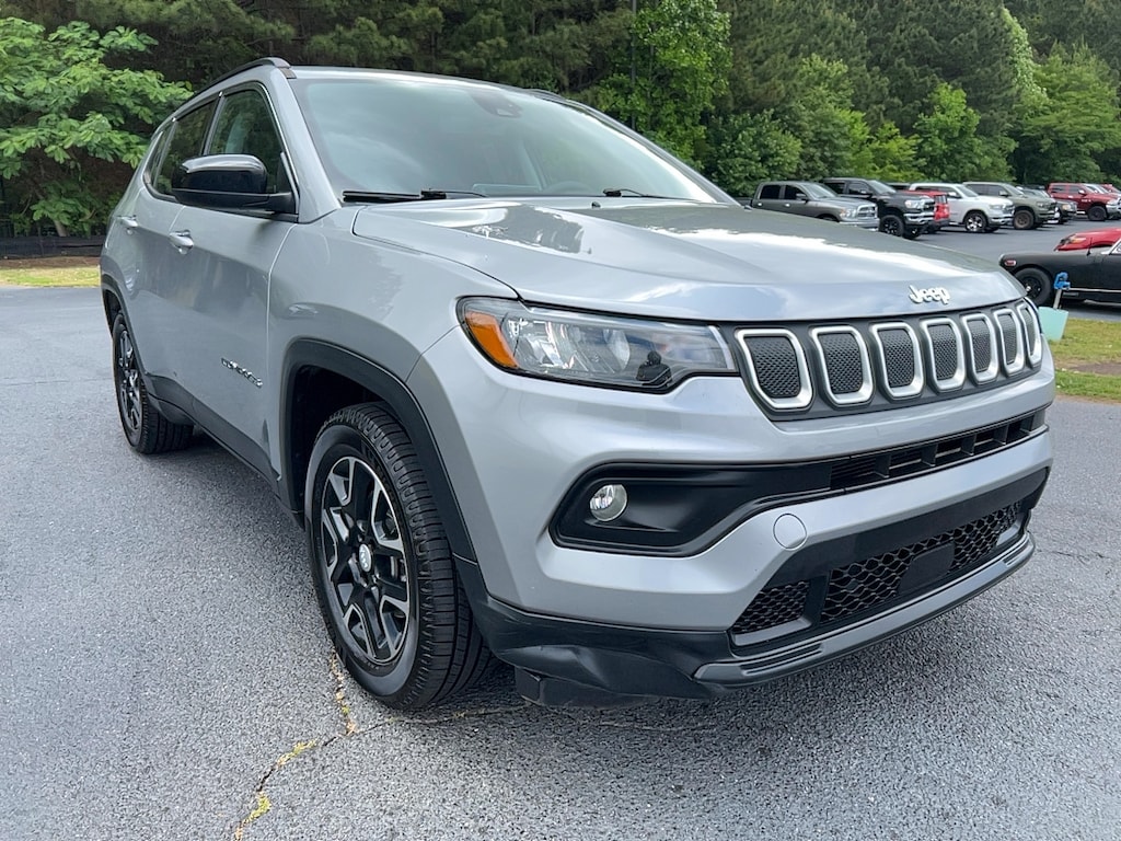 Used 2022 Jeep Compass Latitude SUV