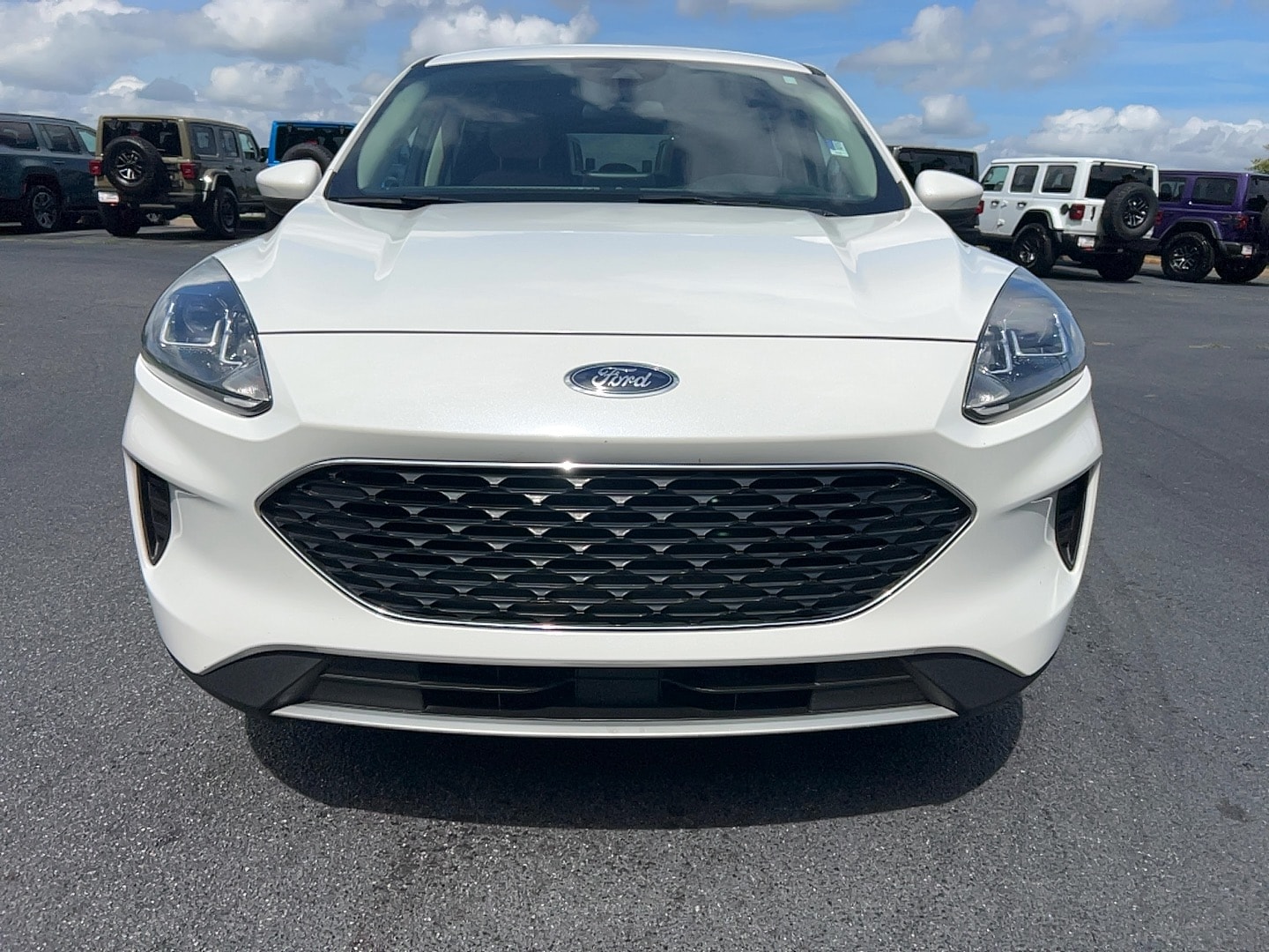 Used 2020 Ford Escape SE with VIN 1FMCU0G66LUB56578 for sale in Cartersville, GA