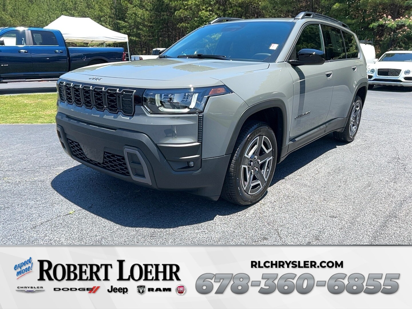 2026 Jeep Cherokee Laredo HEV 4X4's photo