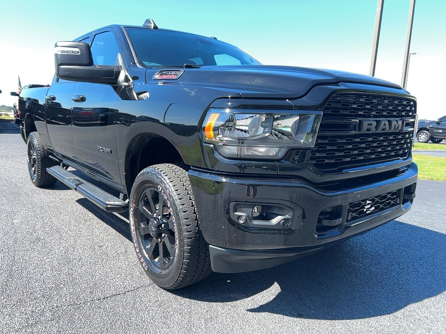2024 Ram 2500 Big Horn photo 2