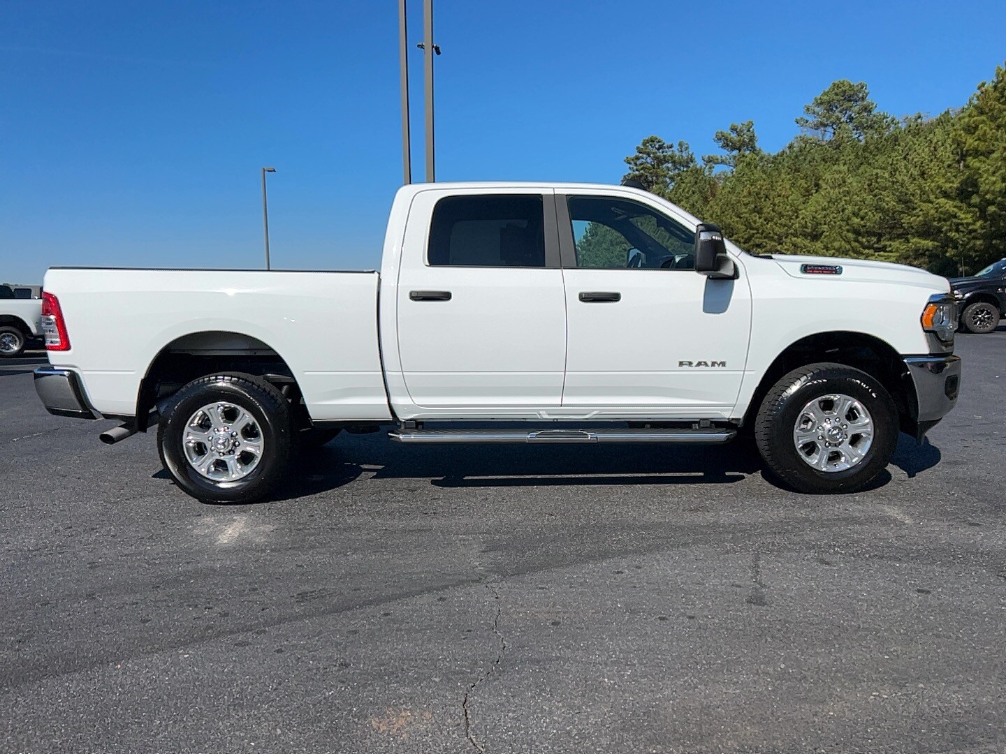 2024 Ram 2500 Big Horn photo 2