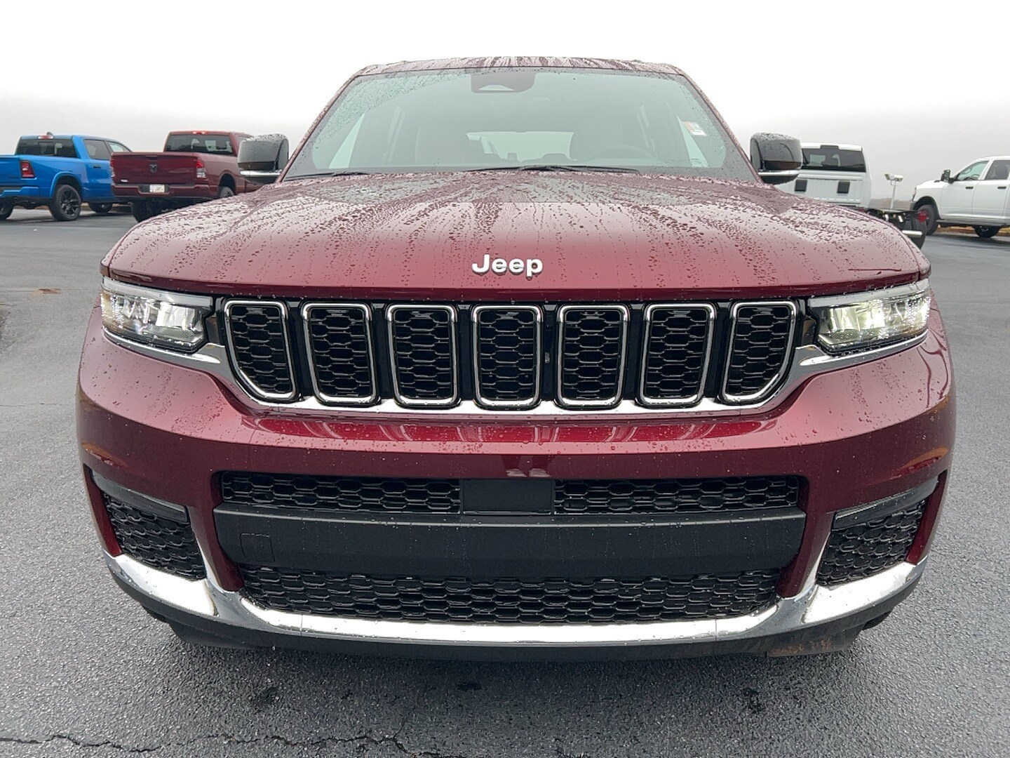 2025 Jeep Grand Cherokee L photo 2