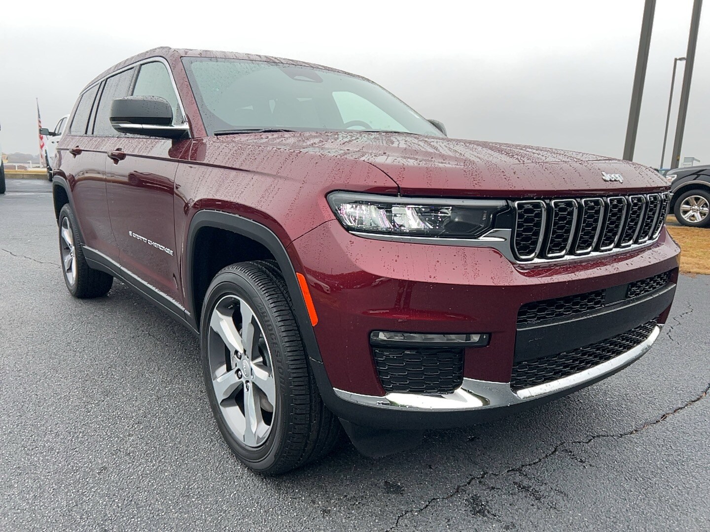 2025 Jeep Grand Cherokee L photo 3