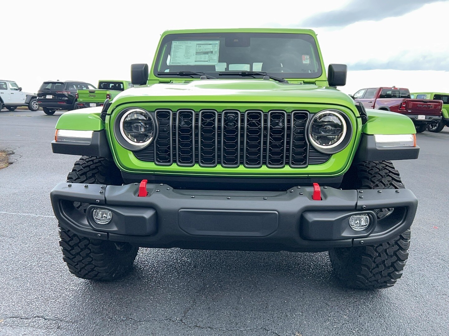 2025 Jeep Gladiator Rubicon photo 2