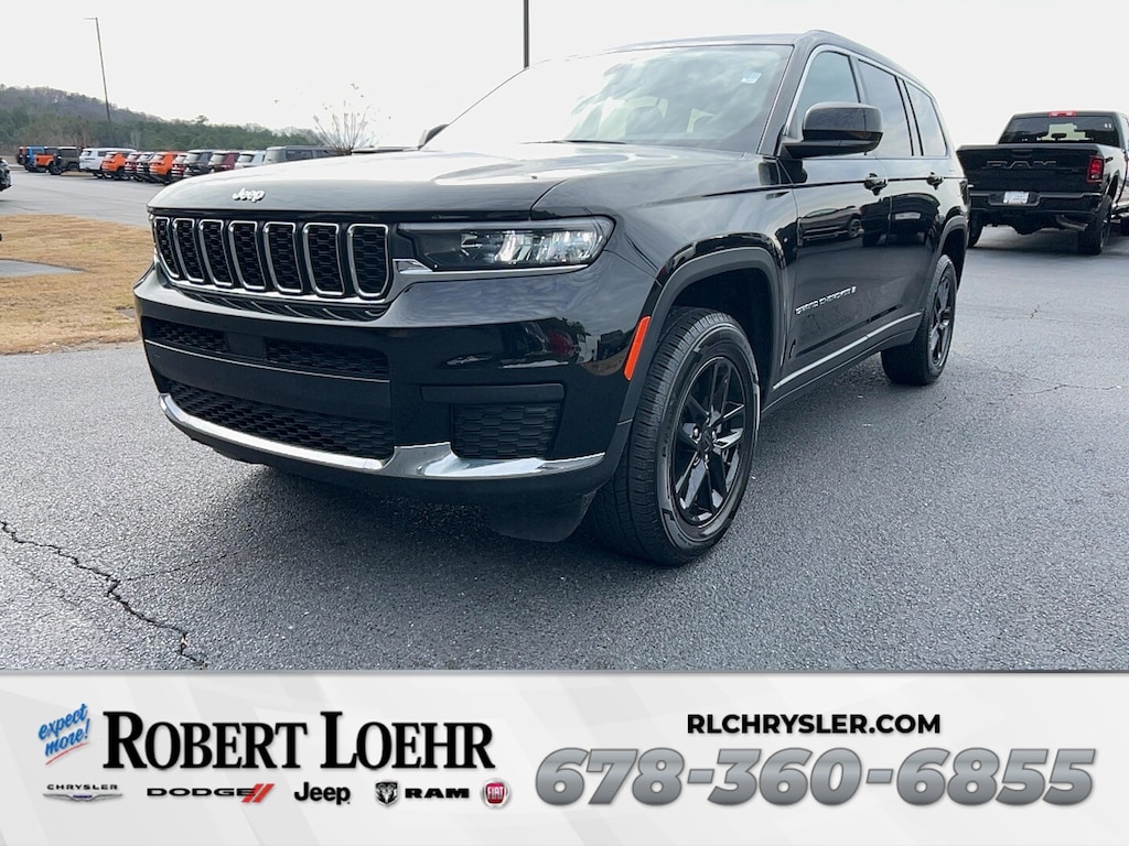 Used 2023 Jeep Grand Cherokee L Laredo SUV