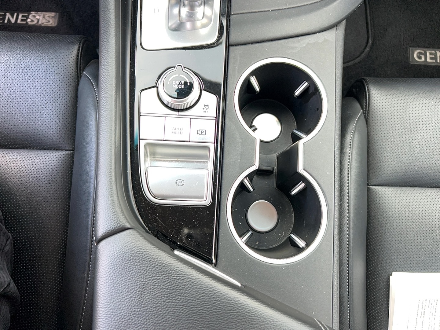 2023 GENESIS G70 Standard - Photo 21
