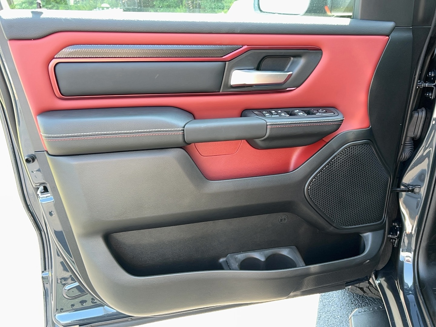 2026 RAM 1500 Rebel - Photo 14