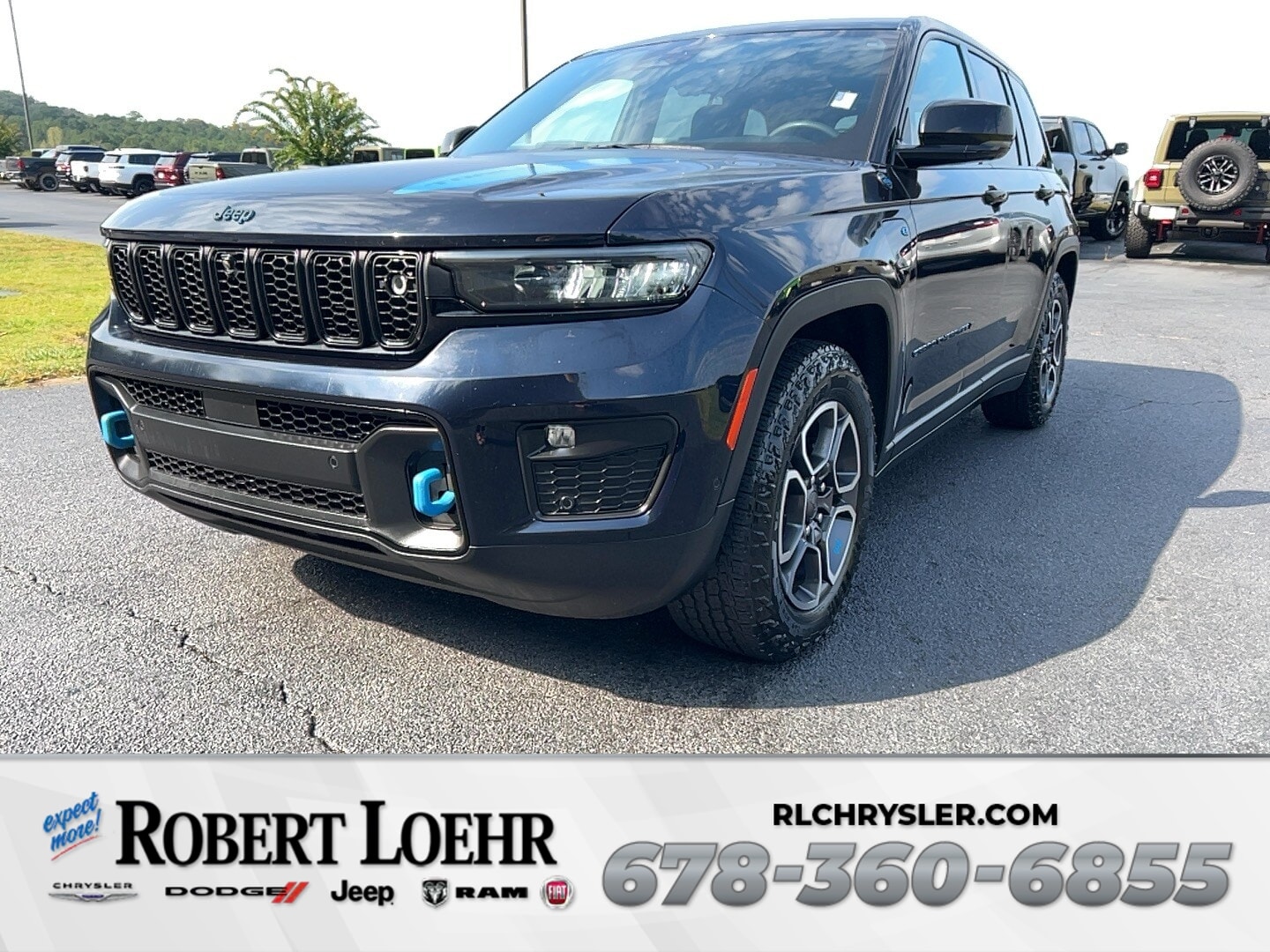 2022 Jeep Grand Cherokee Trailhawk 4xe's photo