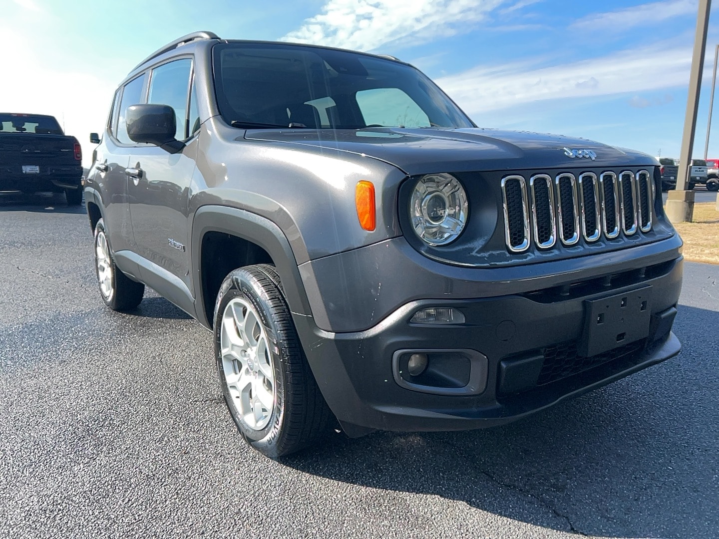 Used 2018 Jeep Renegade Latitude with VIN ZACCJBBB3JPG82646 for sale in Cartersville, GA