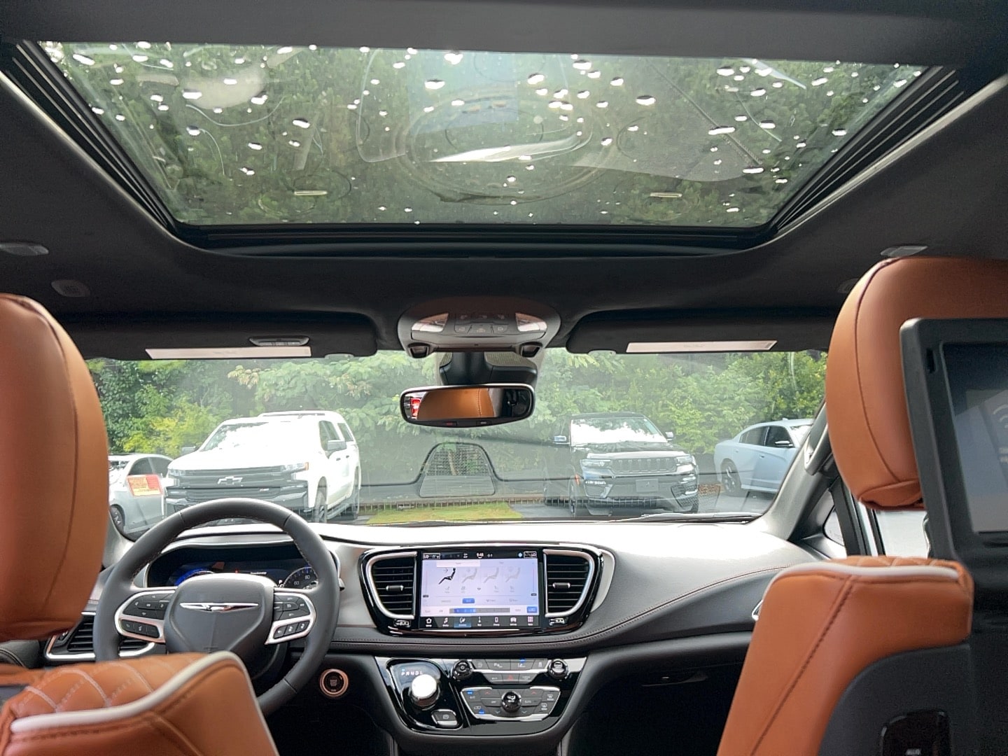 2026 Chrysler Pacifica Pinnacle - Photo 26