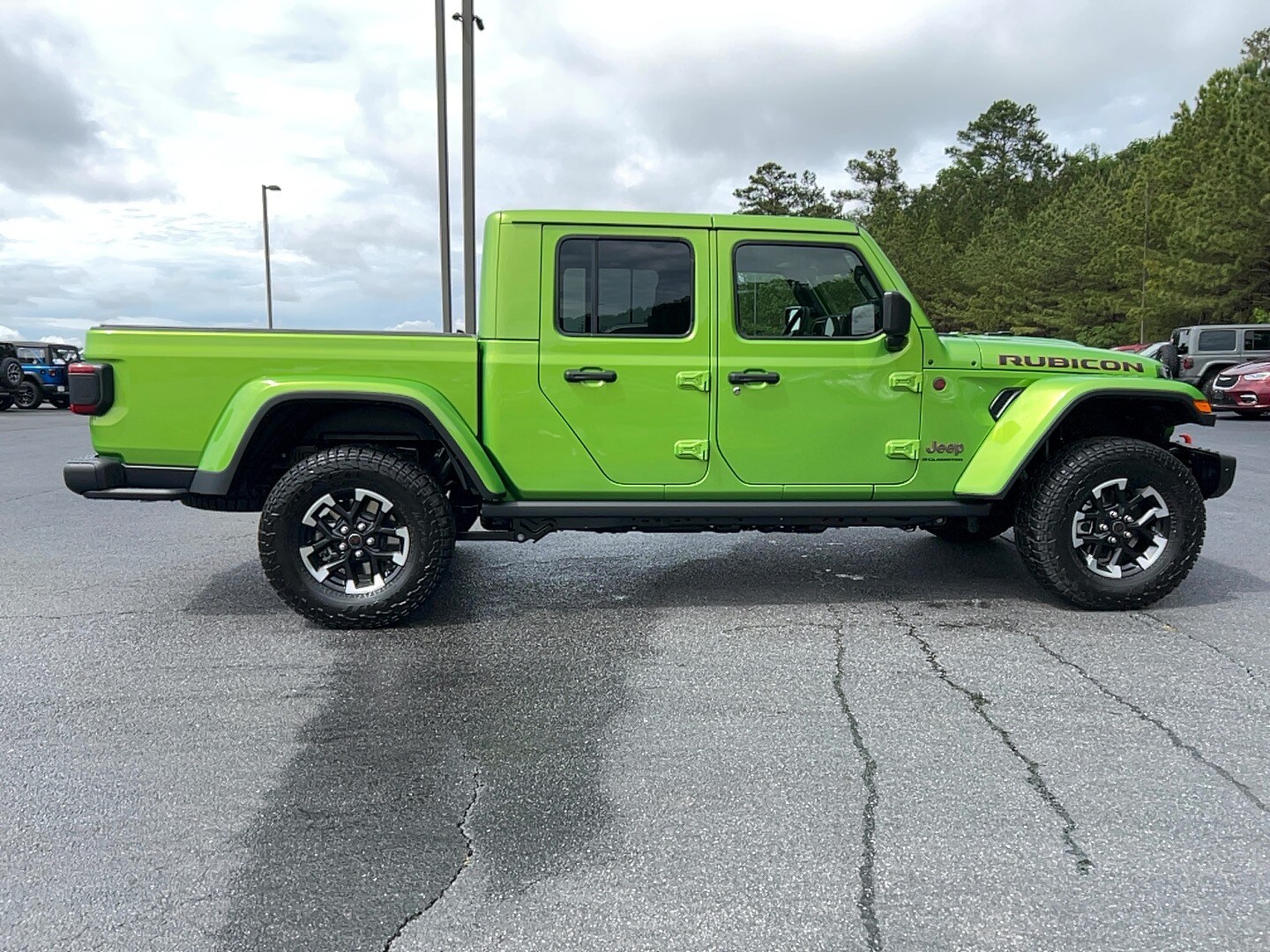 2025 Jeep Gladiator Rubicon photo 3